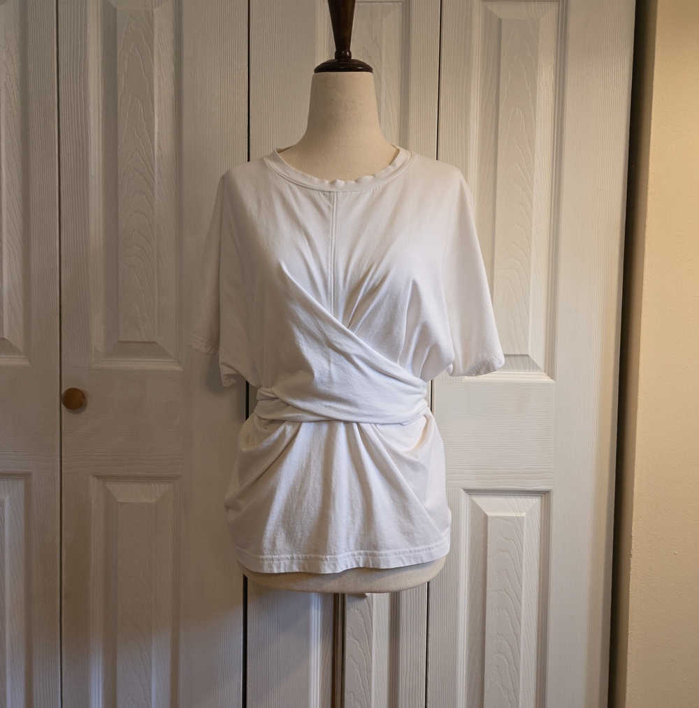 Banana Republic White Twist-Front Short Sleeve Tee